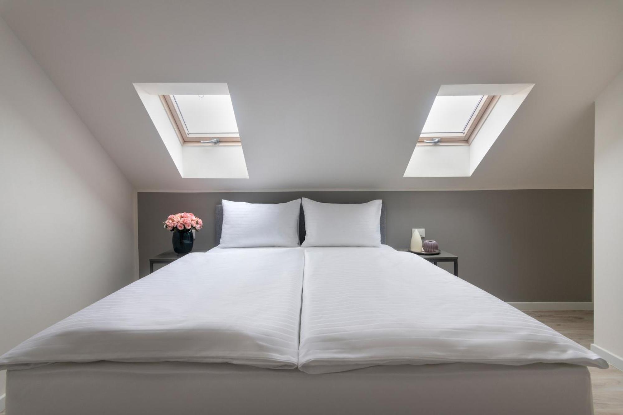 براغ Kinsky Garden Apartments And Suites By Dwellfort الغرفة الصورة