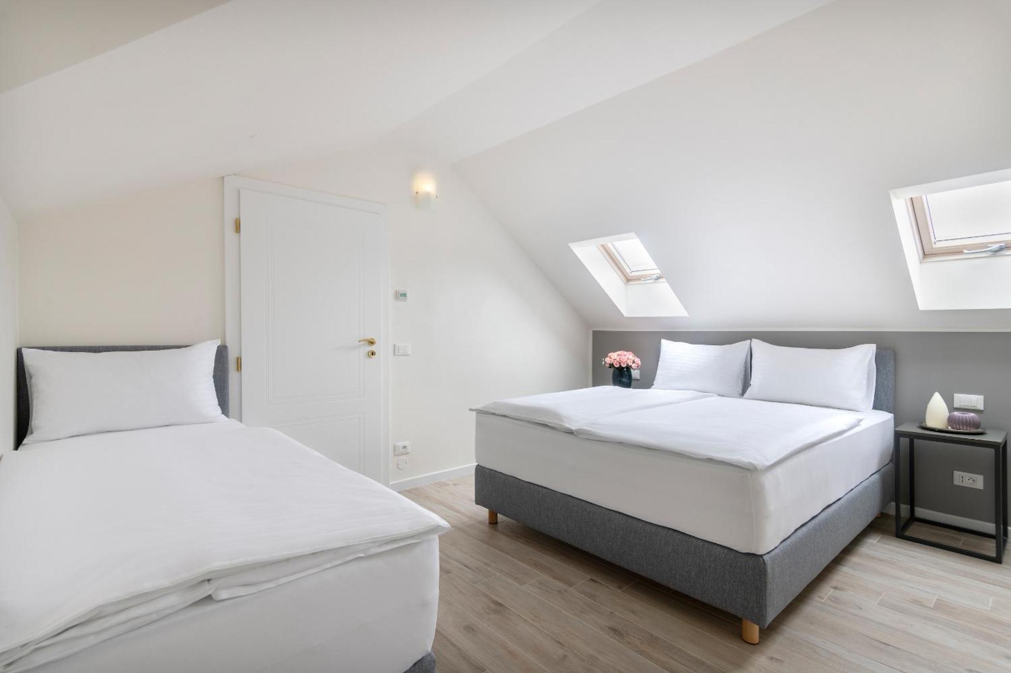 براغ Kinsky Garden Apartments And Suites By Dwellfort الغرفة الصورة